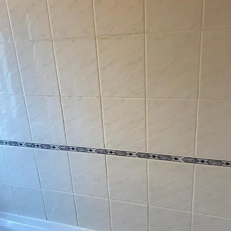 Unique 3 Bedroom House Free Wifi&parking Appartement Leeds (West Yorkshire)