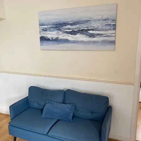 Unique 3 Bedroom House Free Wifi&parking Appartement Leeds (West Yorkshire)