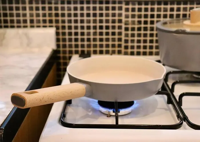 Apartment Unique 3 Bedroom House Free Wifi & Parking Leeds (West Yorkshire)