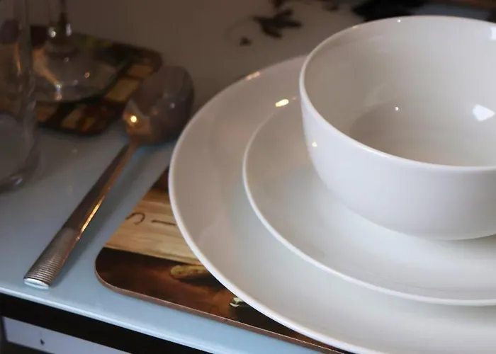 Unique 3 Bedroom House Free Wifi & Parking Leeds (West Yorkshire)