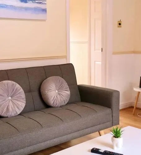 Appartamento Unique 3 Bedroom House Free Wifi & Parking